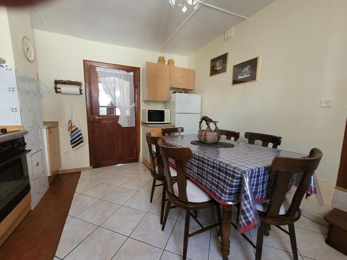 Cosy Holiday Home In Schleithal With Garden Kültér fotó