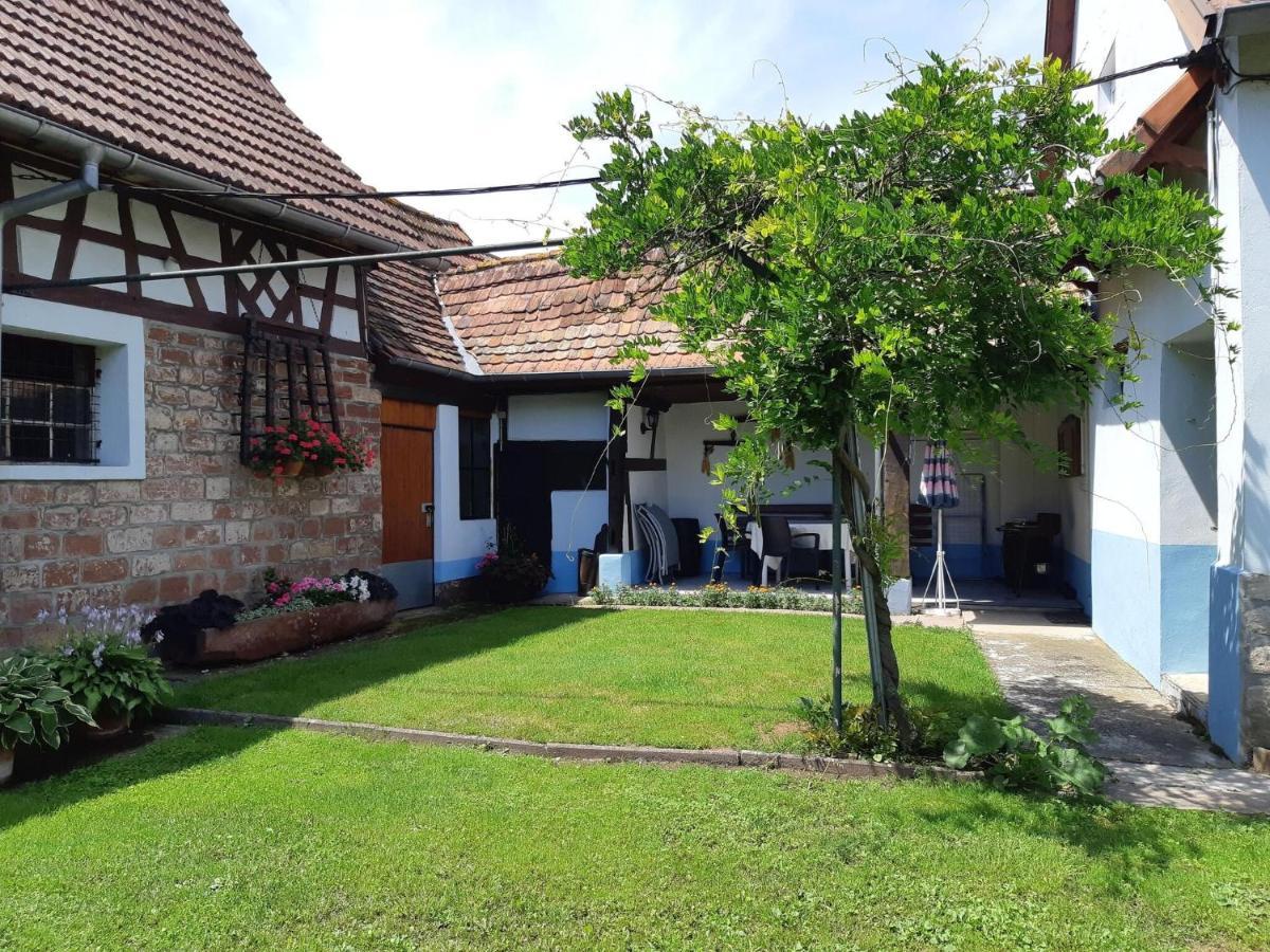 Cosy Holiday Home In Schleithal With Garden Kültér fotó